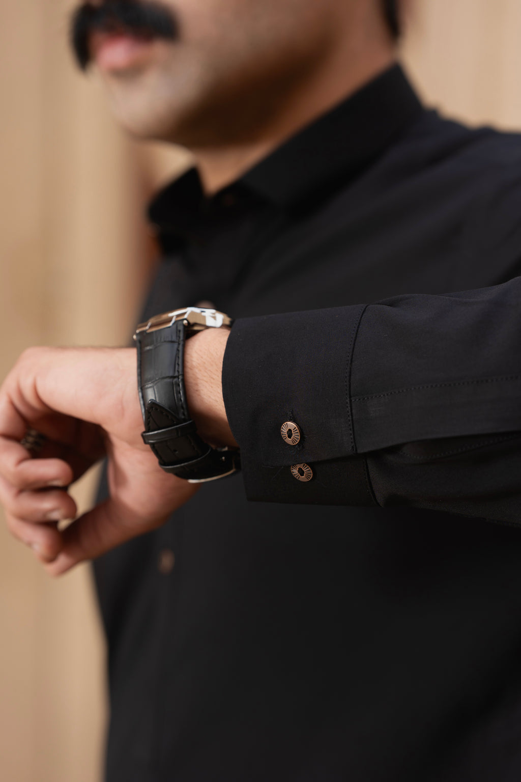 Siyah - Black Classic (Collar Style)